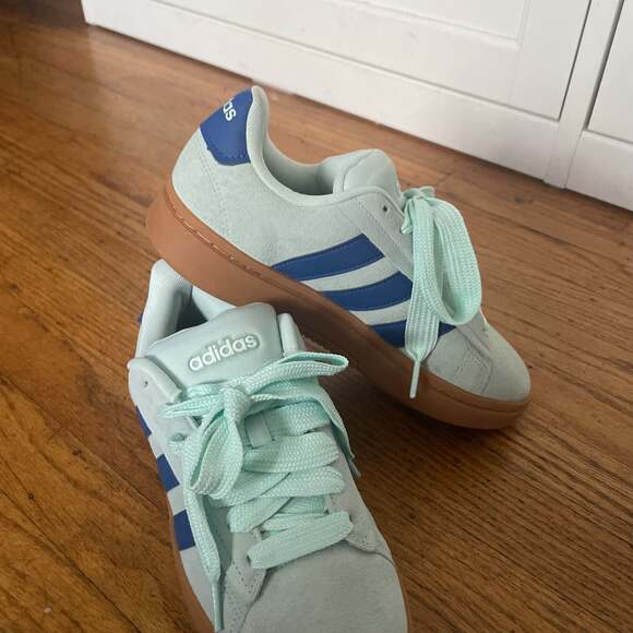 Adidas Grand Court Alpha Women's Shoes Aqua/White/Gum - Picture 1 of 1